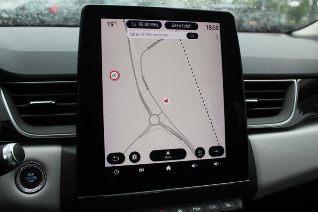 Renault CAPTUR 1.3 TCe 155 Initiale Paris / Full option! / Trekhaak / Panoramadak / 360Camera / Leder / Elektr. stoelen / CarPlay / 18'' / Keyless / Stuur+Stoelverwarming / DAB / Dodehoek / ACC