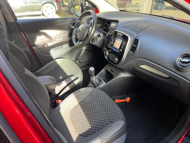 Renault CAPTUR 0.9 TCE INTENS,Navi,Carplay,Trekhaak.