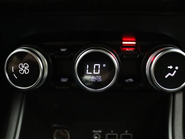 Renault CAPTUR 1.6 E-Tech Plug-in Hybrid 160 intens 360° Camera | Cruise | Navi | Parkeersens. v+a | Stoelverw.