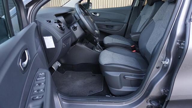 Renault CAPTUR 1.3 TCe 150PK Automaat Intens Pano.Dak Trekhaak 17inch LM Keyless LED H-Leder 91878km!