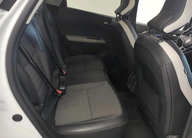 Renault CAPTUR 1.3 TCe 140 Intens