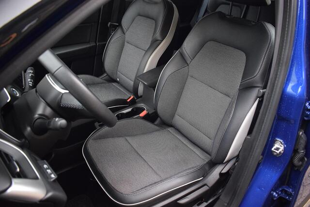 Renault CAPTUR 1.6 E-Tech Hybrid 1e eig CAMERA|TREKHAAK|NAV|PDC