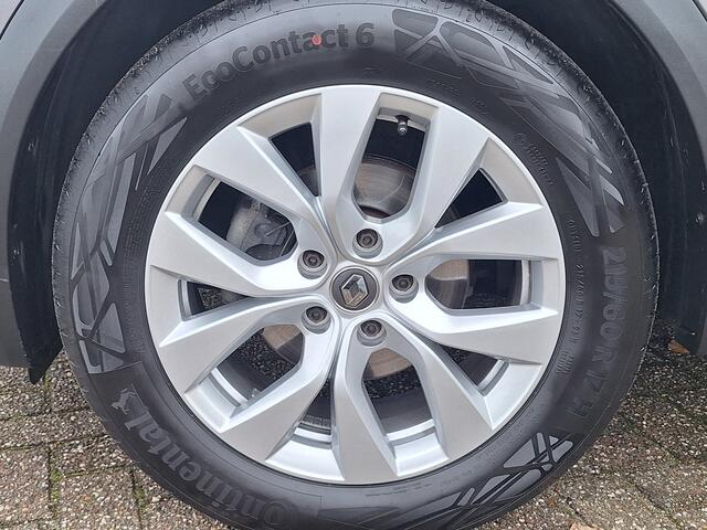 Renault CAPTUR 1.3 TCe 130 Intens AUTOMAAT Navi/ Climate control/Stoelverwarming/Parkeersensoren/Nieuwe banden