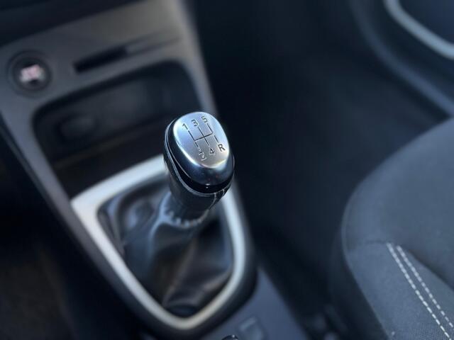 Renault CAPTUR TCe 90 Zen Navi Parkeersensoren Trekhaak