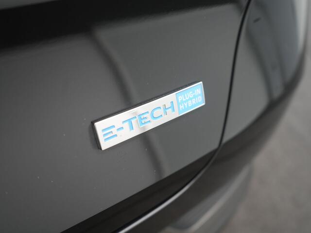 Renault CAPTUR 1.6 E-Tech Plug-in Hybrid 160 Initiale Paris - RIJKLAARPRIJS - All Seasonbanden - 360 graden Camera - Adaptive Cruise Control - Trekhaak - Dealeronderhouden