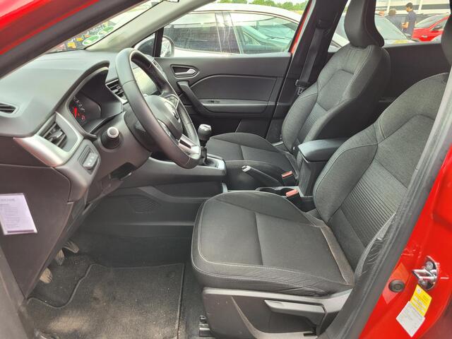 Renault CAPTUR 1.0 TCe 100 Zen (Hoge instap) Trekhaak | Navigatie | LMV. | Winterpack | Parkeerhulp | Dealer Onderhouden