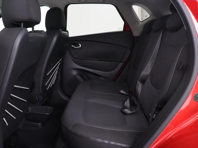 Renault CAPTUR 0.9 TCe Dynamique | 75.700km NAP | Trekhaak | Camera | Navigatie | Keyless | DAB | Climate control | 17'' | Cruise control | Bluetooth | Getint glas