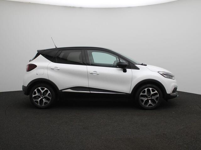 Renault CAPTUR TCe 90 Intens | R-Link navigatie | Easy Life Pack met parkeersensoren rondom, achteruitrijcamera en automatisch inparkeren | Climate Control | Two-tone metaalkleur |