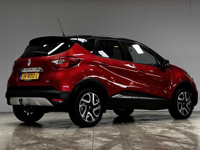 Renault CAPTUR 0.9 TCe Xmod/ Trekhaak/ LEDER/ Stoelverw./ Keyless/ Camera/ 17'' LMV/ Extra getint glas/ Regensensor/ R-Link Navi/ Clima/ Cruise/ Bluetooth/ Armsteun/ Multi. LEDER. Stuur/ Mistl./ PDC.
