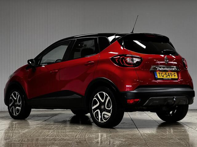 Renault CAPTUR 0.9 TCe Bose/ DEALER ONDERHOUDEN!/ Trekhaak/ Audio-Premium/ Two-Tone/ Keyless/ LED Koplampen/ Android Auto/ Camera/ 17'' LMV/ Extra getint glas/ PDC/ Navi/ Clima/ Cruise/ Bluetooth/ Multi. LEDER. Stuur/ LE