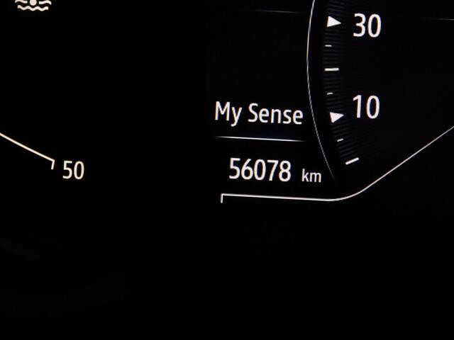 Renault CAPTUR 100pk TCe Intens BOSE | Camera | Cruise | Navi | Parkeersens. v+a