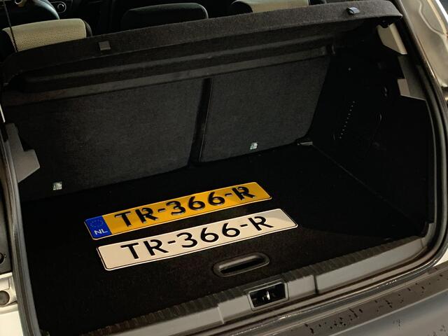 Renault CAPTUR 1.2 TCe ZEN TREKHAAK | CLIMATE CONTROL | PARKEERSEDNSOREN ACHTER | LICHTMETALEN VELGEN