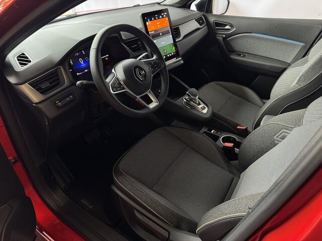 Renault CAPTUR 1.3 160 PK 4 CIL CAMERA 18''LMV STOEL/STUUR .VERW PURE VISION LED 10'' R-LINK NAVI 2025 EDC-automaat (Efficiënt Dual Clutch) 7 Versnellingen 1200KG Trekgewicht