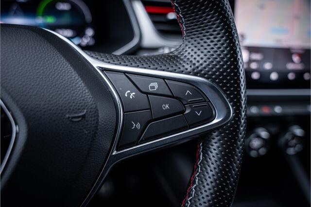 Renault CAPTUR 1.6 E-Tech Plug-in Hybrid 160 R.S. Line ** Two-tone ** Navigatie Rijbereik tot 56km (WLTP)