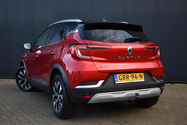 Renault CAPTUR mild hybrid 160 iconic | AUTOMAAT | NAVI | ACHTERUITRIJ CAMERA | TREKHAAK | STOEL/STUUR VERWARMING | CLIMATE CONTROL |