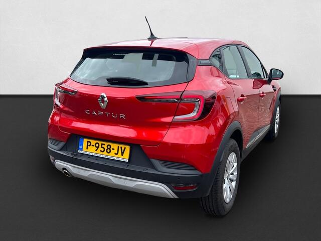Renault CAPTUR 1.3 TCe 140 Zen / AUTOMAAT / NAVI / PDC / CRUISE