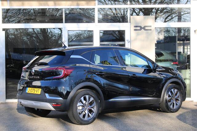 Renault CAPTUR 1.0 TCe 100 Intens | Stoelverwarming | Achteruitrij camera | Parkeersensoren rondom | All season banden