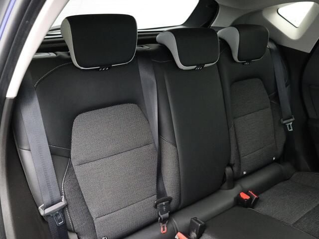 Renault CAPTUR E-Tech full hybrid 145pk techno | Adaptive Cruise Control | Verwarmbaar stuurwiel | Parkeersensoren voor en achter | Achteruitrijcamera | Dode hoek detectie |