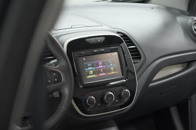 Renault CAPTUR TCe 90 Limited | Parkeersensoren | Navigatie | Airco