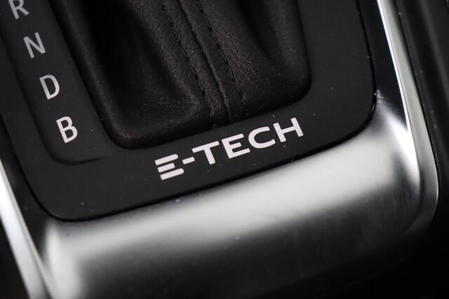 Renault CAPTUR 1.6 E-Tech full hybrid 145 techno | Camera | Climate control | AppleCarplay AndroidAuto | LED | Cruise control |