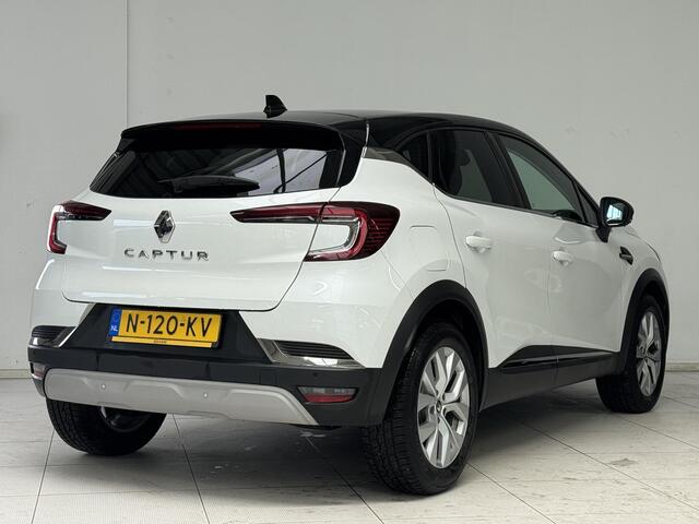 Renault CAPTUR 1.0 TCe 90 Intens | Navigatie | Camera | Lichtmetalen velgen 17 '' | Cruise control |