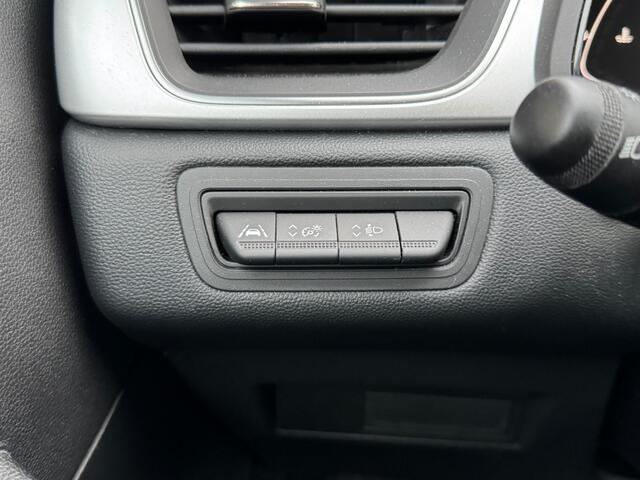 Renault CAPTUR 1.3 TCe Intens - camera - navi - trekhaak - all season