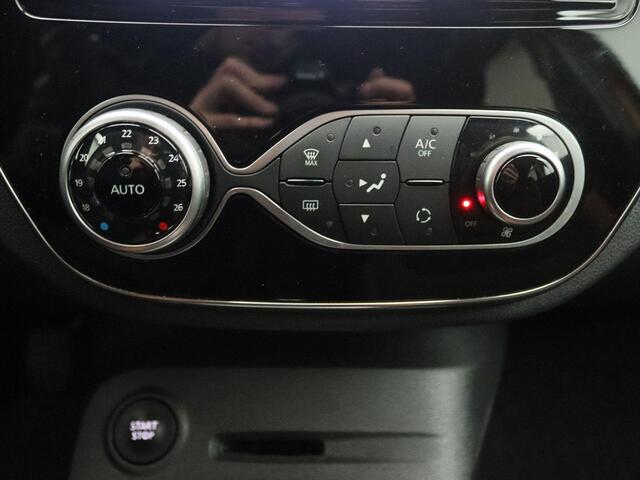 Renault CAPTUR TCe 130 Intens | Trekhaak | R-link navigatie | Two-tone metaalkleur | Climate Control | Parkeersensoren rondom met achteruitrijcamera | Lichtmetalen velgen |