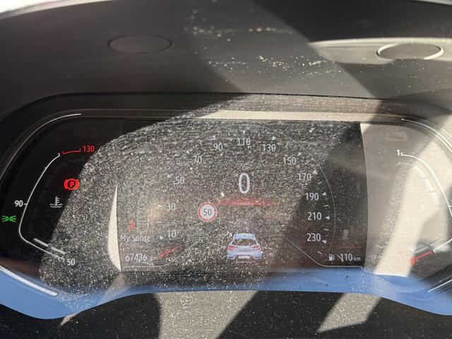 Renault CAPTUR 1.3 TCe 130 Intens (Hoge instap) Trekhaak | Camera | Allseason | Navigatie | Dealer Onderhouden