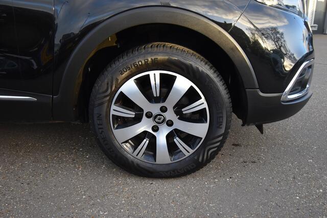 Renault CAPTUR 0.9 TCe Limited , TREKHAAK , CR CONTR , LMV16 , PDC A ,