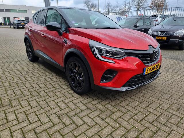 Renault CAPTUR 1.6 E-Tech plug-in hybrid 160 SL Rive Gauche | Trekhaak | Navigatie | Achteruitrijcamera |