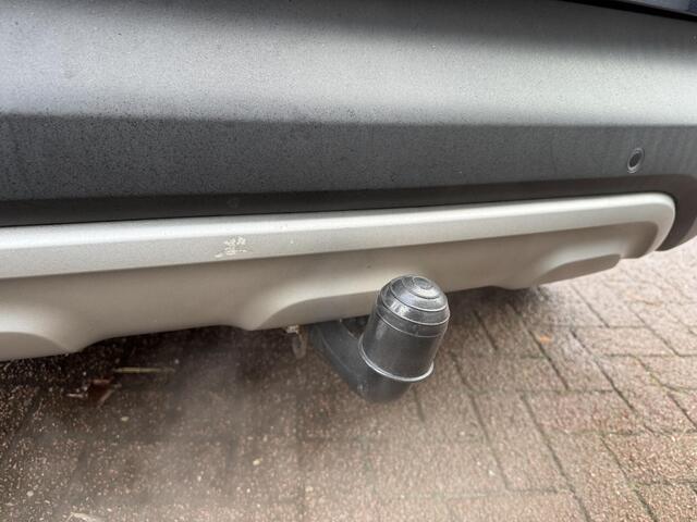 Renault CAPTUR 1.2 TCe 120pk EDC Intens+Panodak+Trekhaak!!