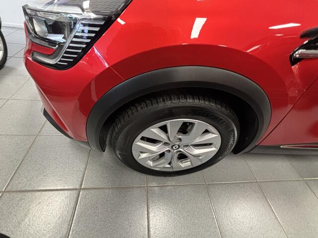 Renault CAPTUR 1.3 TCe 140 Intens - CAMERA - CARPLAY - PDC voor + achter