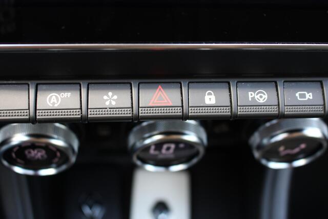 Renault CAPTUR 1.3 mild hybrid 160 techno | Around View monitor | Climate control | Cruise control | BOSE | Parkeensensoren | Appel Carplay/ Android Auto | Parkeerhulp | Navigatie