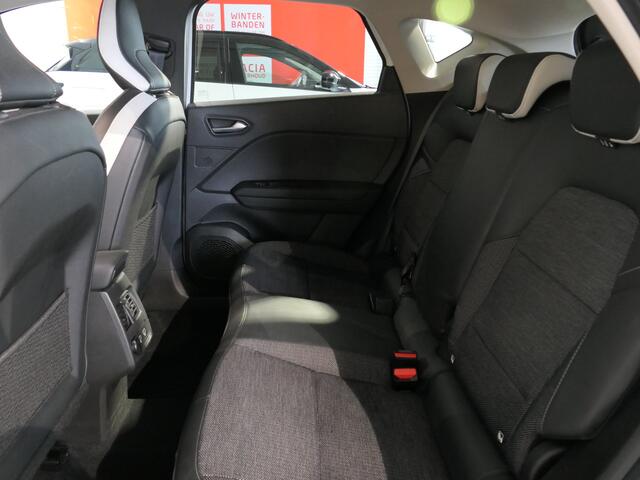 Renault CAPTUR 1.6 E-Tech Plug-in Hybrid 160 Intens - Dealer onderhouden! - Camera - Sensor v+a - Cruise