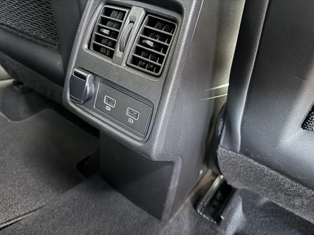 Renault CAPTUR 1.6 E-Tech Plug-in Hybrid 160 Intens | trekhaak | Bose | 360 camera | Park Assist | tijdelijk gratis Top Afleverpakket twv Eur 695