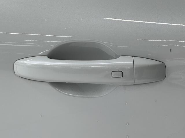 Renault CAPTUR 1.3 TCe 140 Intens | Navigatie | Camera | Trekhaak | Apple Carplay/Android Auto |