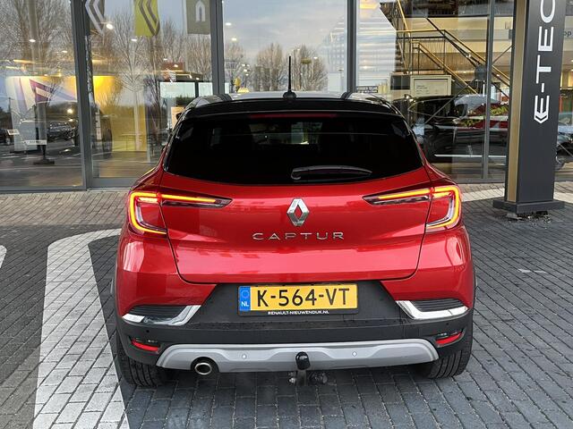 Renault CAPTUR 1.0 TCe 100 Intens TREKHAAK / PARKEERSENSOREN / CRUISE CONTROL / CLIMATE CONTROL / NAVI / 1 EIGENAAR!