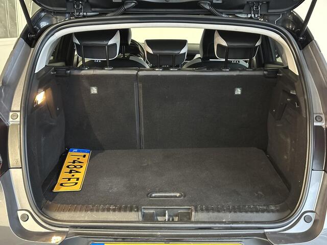 Renault CAPTUR 1.6 E-Tech full hybrid 145 techno | TREKHAAK | 1E EIGENAAR | ACHTERUITRIJCAMERA | PARKEERSENSOREN VOOR&ACHTER | ALL SEASON BANDEN |