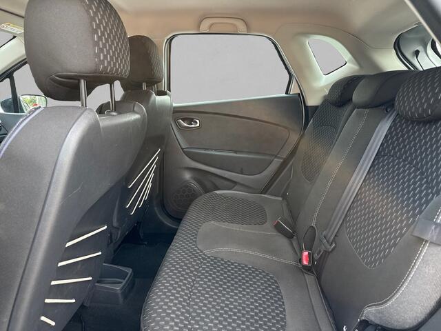 Renault CAPTUR 0.9 TCe Intens TREKHAAK / PDC / CAMERA / NAVI / CLIMATE
