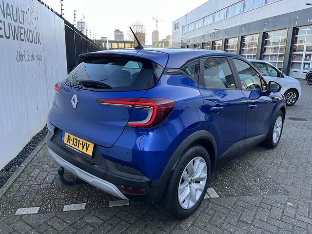 Renault CAPTUR 1.6 E-Tech Plug-in Hybrid 160 Intens / AUTOMAAT / TREKHAAK AFNEEMBAAR / PARKEERSENSOREN / STEOELVERWARMING
