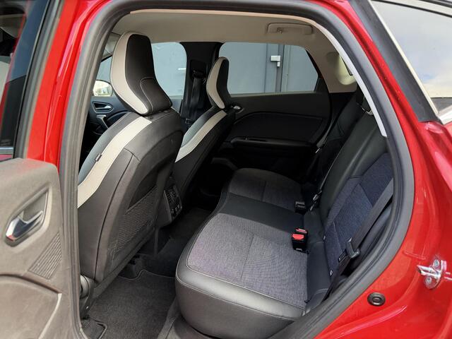 Renault CAPTUR 1.0 TCe 90 Intens / Trekhaak (1200 KG Trekgewicht) / Cruise Control / All Season Banden / Navigatie / Achteruitrijcamera