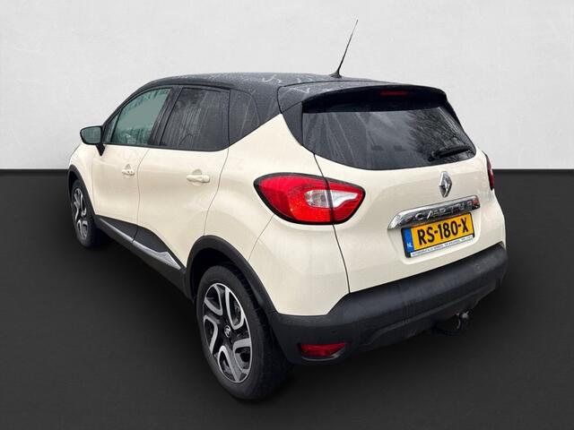 Renault CAPTUR 1.2 TCe Dynamique EDC AUTOMAAT / NAVI / TREKHAAK