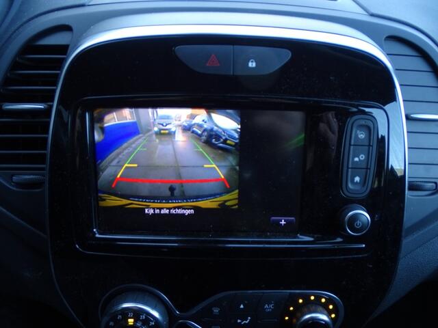 Renault CAPTUR 1.2 TCE INTENS-Auto-Clima-Cam-Keyless-Blindspot-Navi