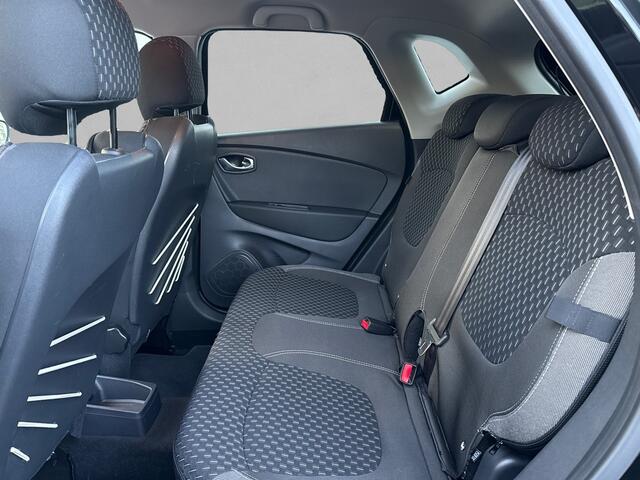 Renault CAPTUR 0.9 TCe Intens NAVI / STOELVERW / CAMERA / CRUISE / PDC V+A / BOSE