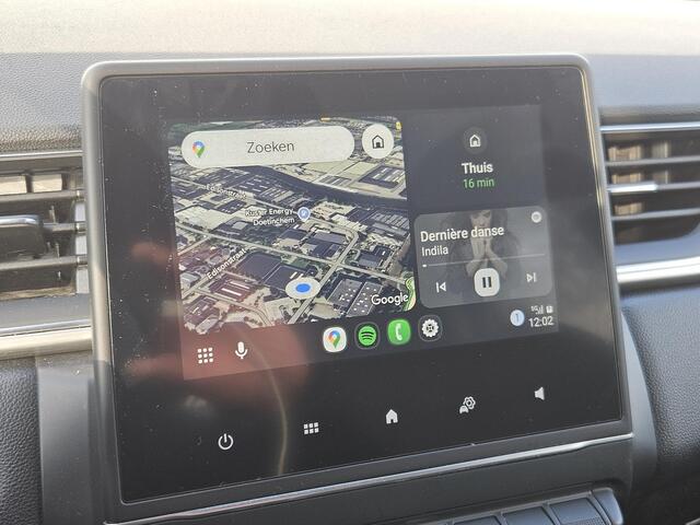 Renault CAPTUR 1.0 TCe 100 Intens / 1e Eigenaar / Dealer Onderhouden / Apple Carplay & Android Auto / Parkeersensoren / Climate Control / Cruise Control / Keyless Entry & Start /