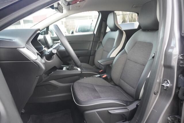 Renault CAPTUR 1.0 TCe Intens Trekhaak | CarPlay | Led | Keyless | NAP