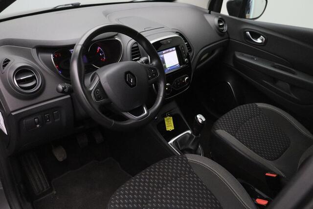 Renault CAPTUR 0.9 TCe Intens 2017 | Airco | Cruise Control | Carplay | Achteruitrij Camera | Parkeersensoren | DAB Radio | Navigatie | Stuurwiel Bediening | 2 Sleutels | Nationale Autopas