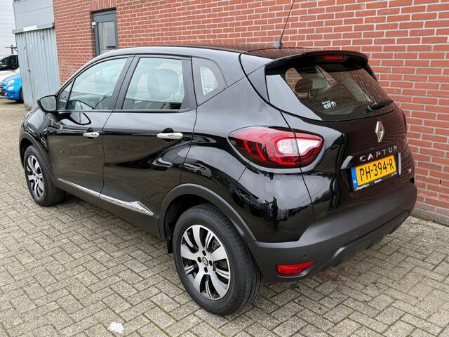 Renault CAPTUR 0.9 TCE ZEN NAVI CLIMA CRUISE PDC BLUETOOTH