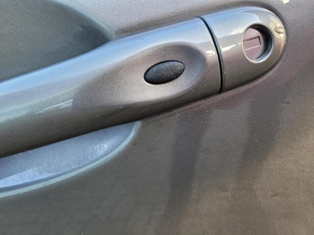 Renault CAPTUR 1.2 TCe Intens 120pk (Hoge Instap) Camera | Navigatie | Dealer Onderhouden | Org. NL