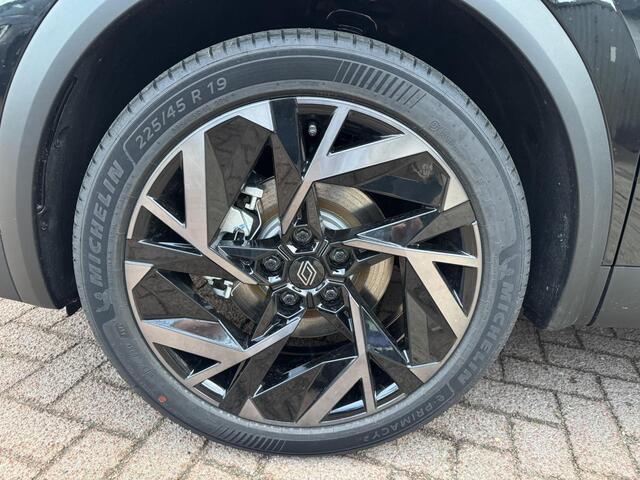 Renault CAPTUR 1.8 E-Tech 160 esprit Alpine+Pack Privilege!!